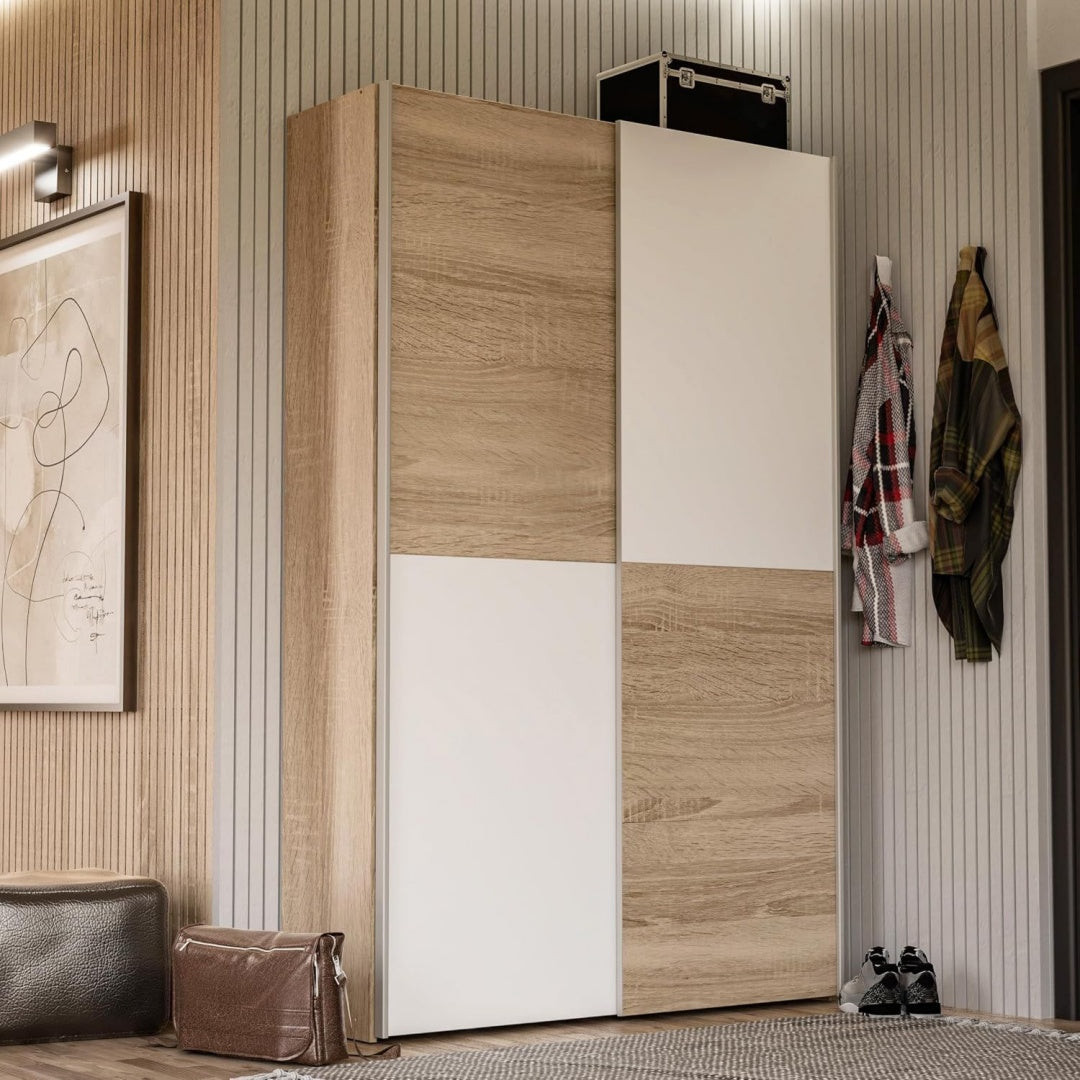 Kleiderschrank aus Holzwerkstoff in Weiss und Eichenbraun