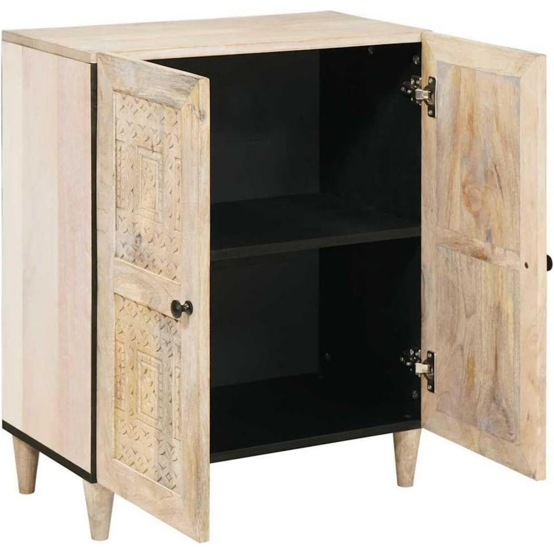 Holzoptik praegt das Sideboard in Weiss