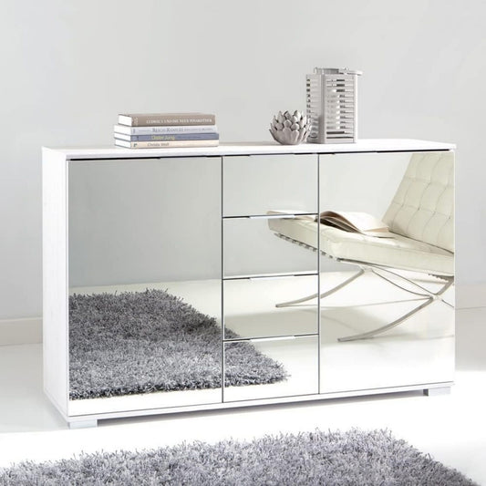 Sideboard verbindet verstellbare Ablagen und einen Spiegel